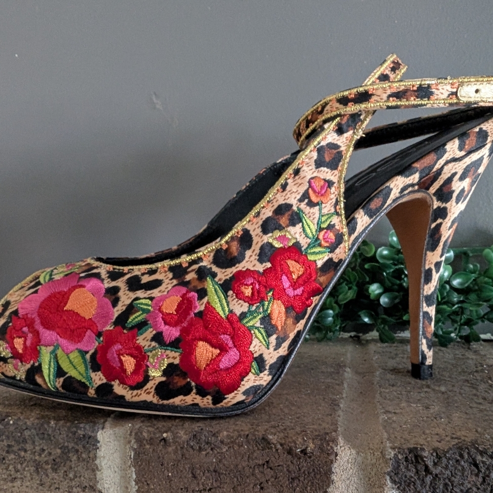 Leopard Print Floral Embroidered Aldo Women's Heels - Picture 2 of 10